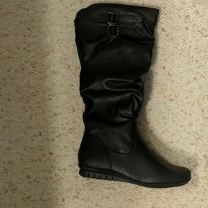 Brand New black boots